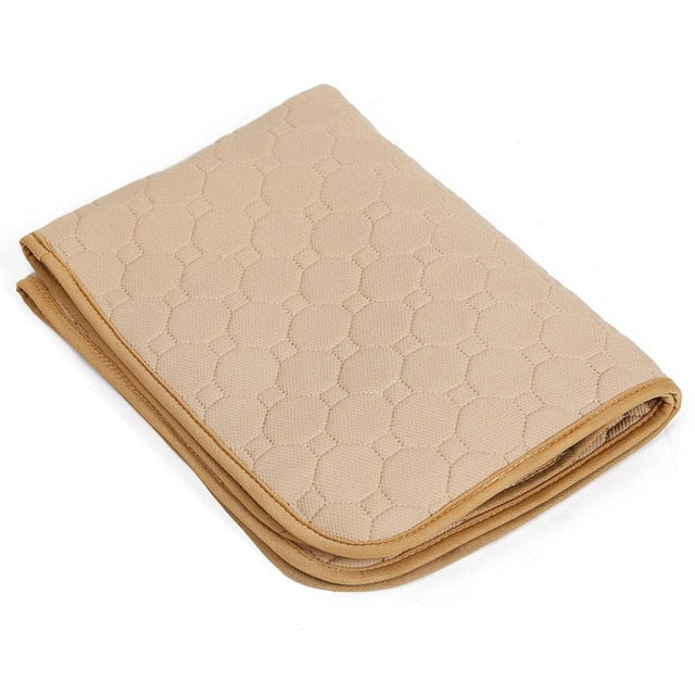 Anti-slip Washable Pet Urine Pad / Mat Reusable For Puppy Training